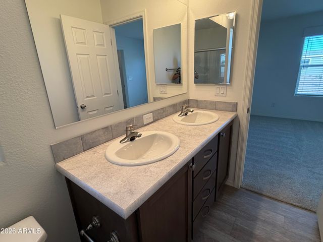 400 W VENICE Way, Paulden, AZ 86334