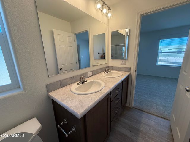 400 W VENICE Way, Paulden, AZ 86334