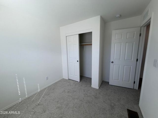 400 W VENICE Way, Paulden, AZ 86334