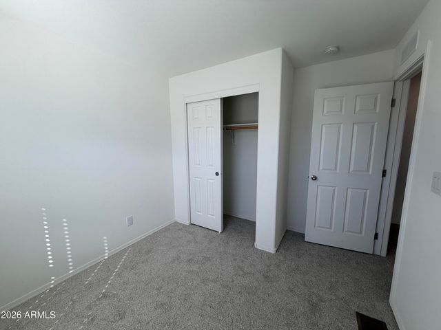 400 W VENICE Way, Paulden, AZ 86334