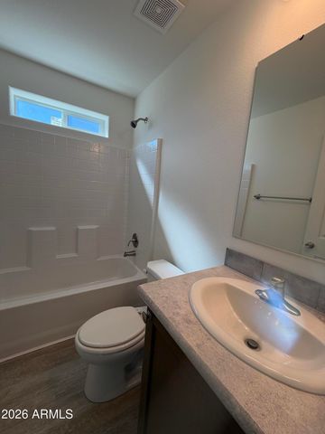 400 W VENICE Way, Paulden, AZ 86334