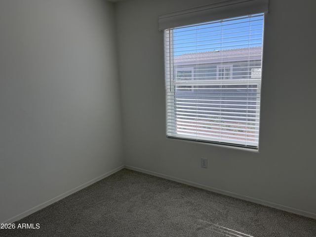 400 W VENICE Way, Paulden, AZ 86334