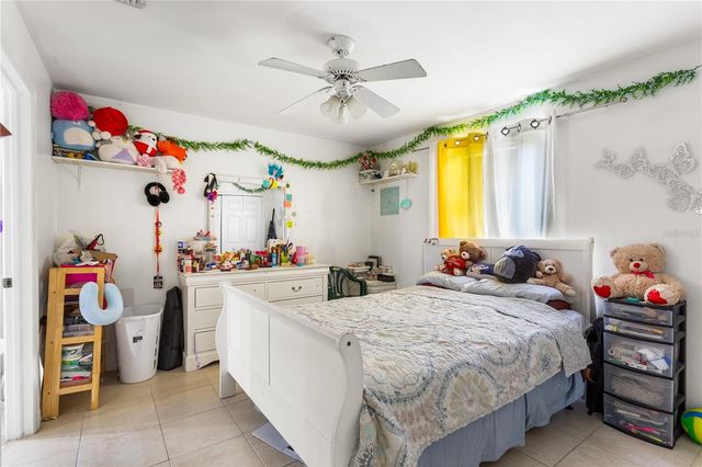 1728 NE 22ND TERRACE, Cape Coral, FL 33909