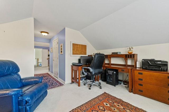 25 Knight Way, Marlborough, MA 01752