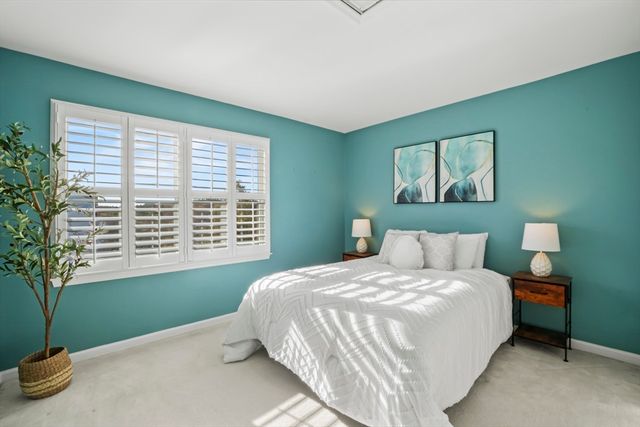 25 Knight Way, Marlborough, MA 01752