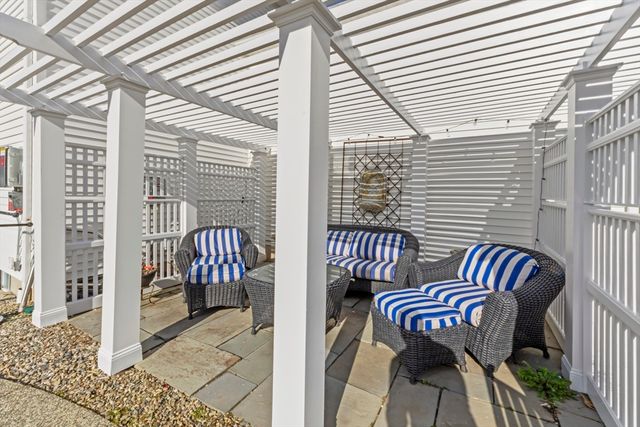 25 Knight Way, Marlborough, MA 01752