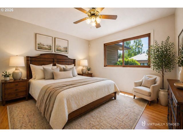 84 GREEN Ln, Eugene, OR 97404