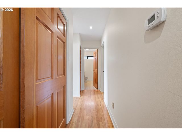 84 GREEN Ln, Eugene, OR 97404