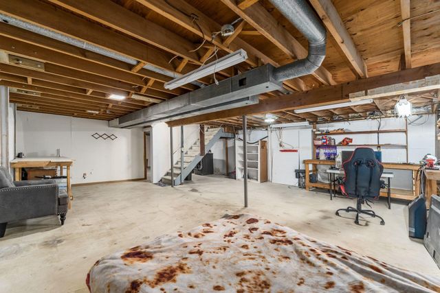 893 Hunt Valley Drive, Reynoldsburg, OH 43068