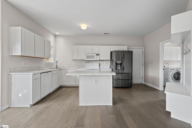 134 Bathurst Lane, Simpsonville, SC 29681