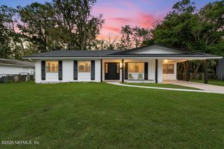 735 GROVE PARK Boulevard, Jacksonville, FL 32216