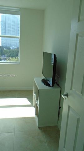 1723 SW 2nd Ave 608, Miami, FL 33129