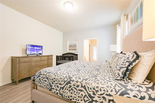 8811 MACAPA DRIVE, Kissimmee, FL 34747