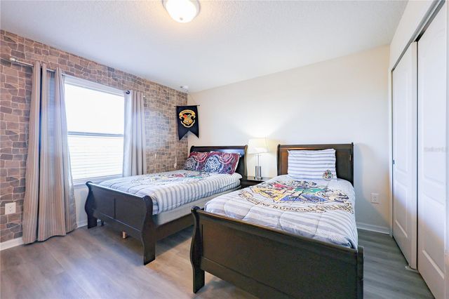 8811 MACAPA DRIVE, Kissimmee, FL 34747