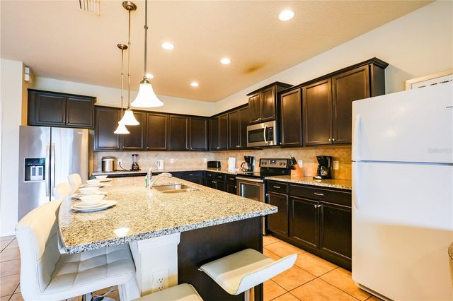 8811 MACAPA DRIVE, Kissimmee, FL 34747