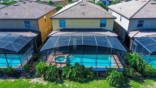 8811 MACAPA DRIVE, Kissimmee, FL 34747