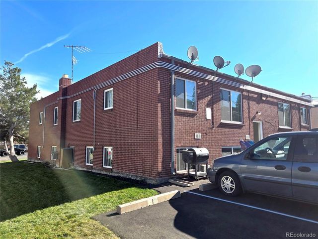 265 Laurel St, Broomfield, CO 80020