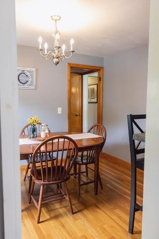 97 Pondview Dr, Chicopee, MA 01020