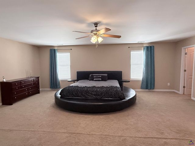 104 Arbor Creek, Warner Robins, GA 31093