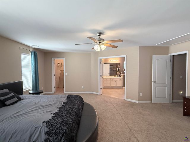 104 Arbor Creek, Warner Robins, GA 31093