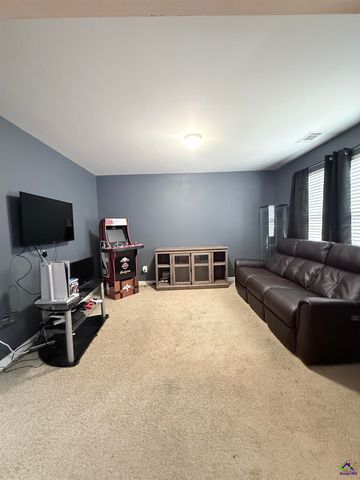 104 Arbor Creek, Warner Robins, GA 31093