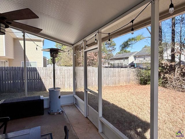 104 Arbor Creek, Warner Robins, GA 31093