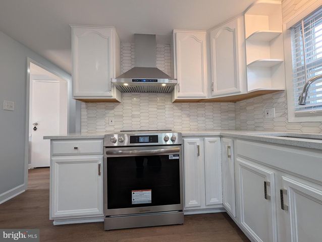 18540 BROOKE RD, Sandy Spring, MD 20860