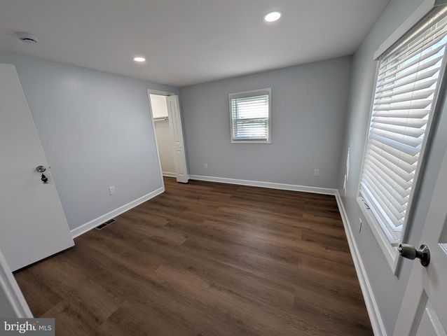 18540 BROOKE RD, Sandy Spring, MD 20860