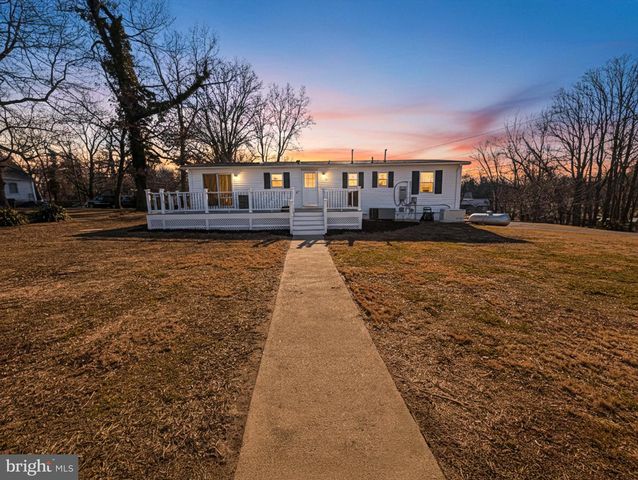 18540 BROOKE RD, Sandy Spring, MD 20860