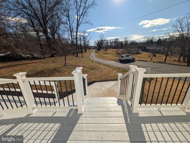 18540 BROOKE RD, Sandy Spring, MD 20860