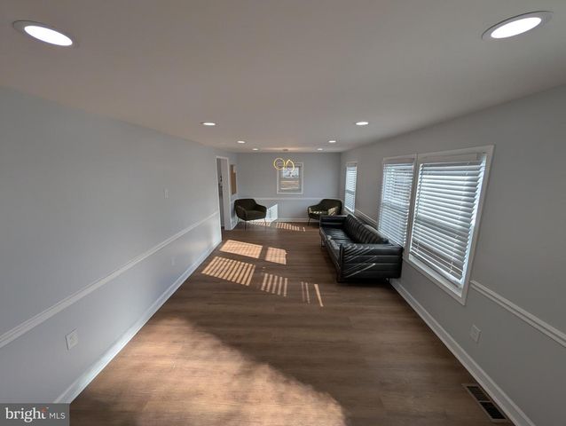 18540 BROOKE RD, Sandy Spring, MD 20860