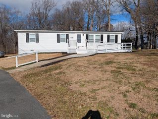 18540 BROOKE RD, Sandy Spring, MD 20860