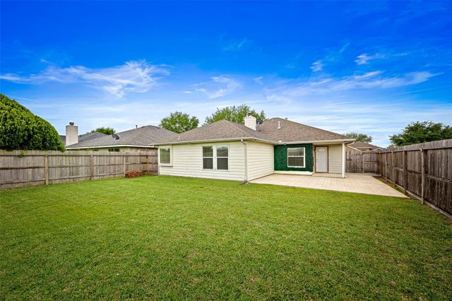 7331 Wimberly Oaks Lane, Richmond, TX 77407