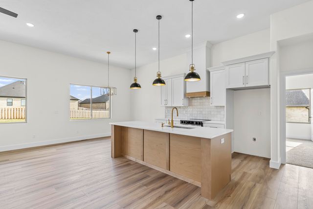 1276 W Sage Court, Springfield, MO 65810