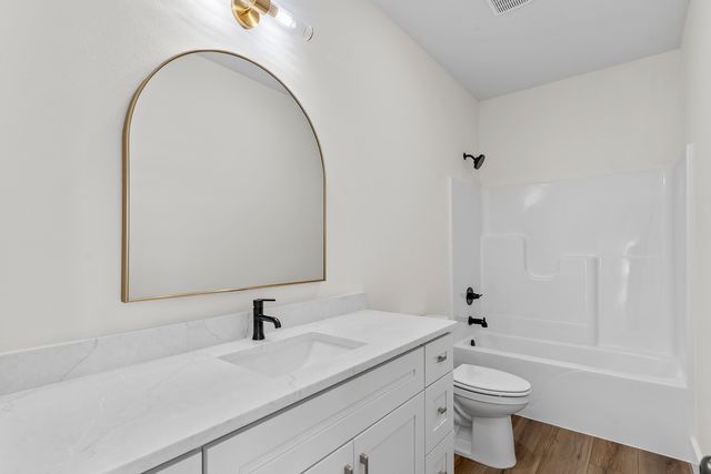 1276 W Sage Court, Springfield, MO 65810