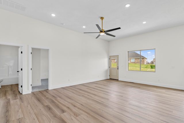 1276 W Sage Court, Springfield, MO 65810