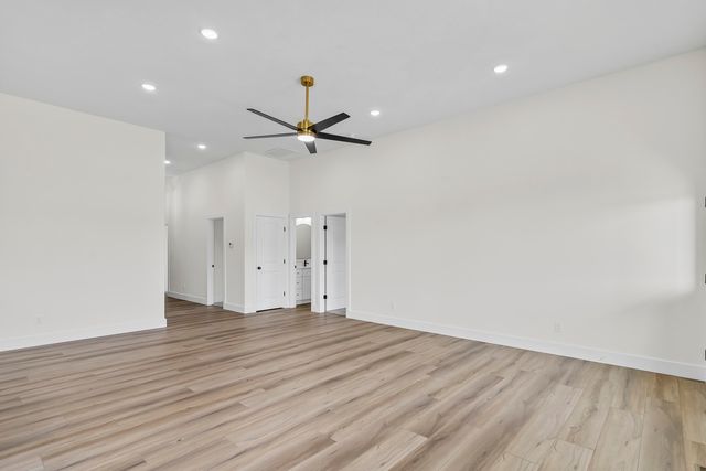 1276 W Sage Court, Springfield, MO 65810