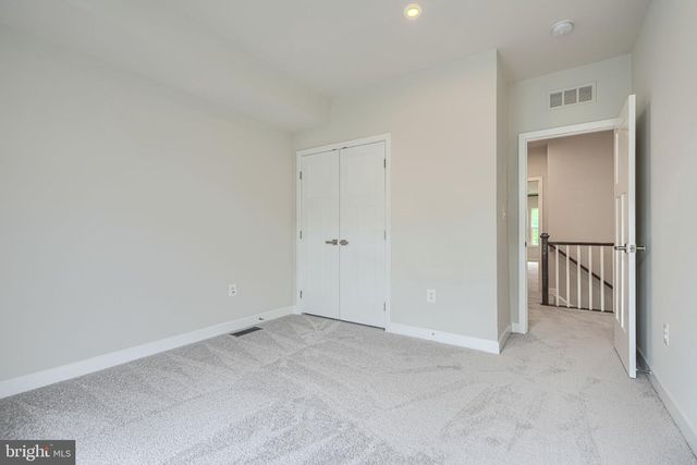 10720 PRESIDENTIAL PKWY, Upper Marlboro, MD 20772