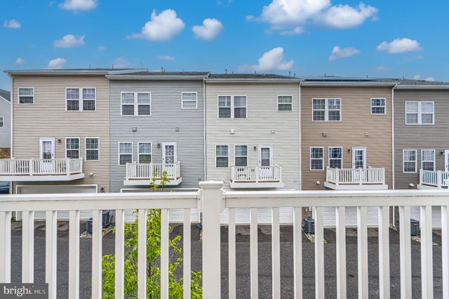 10720 PRESIDENTIAL PKWY, Upper Marlboro, MD 20772