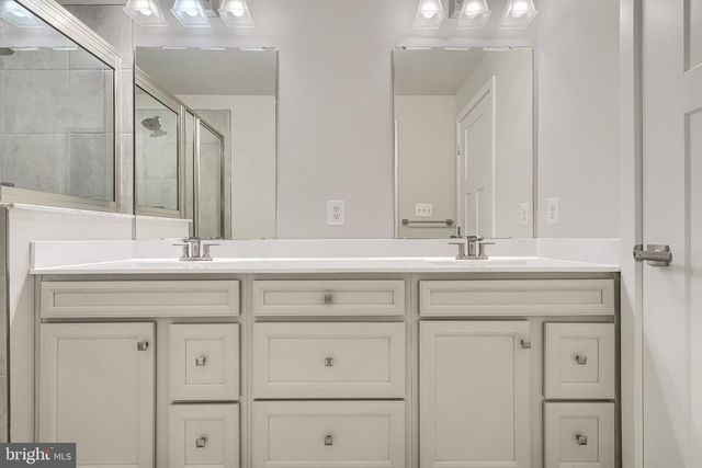 10720 PRESIDENTIAL PKWY, Upper Marlboro, MD 20772