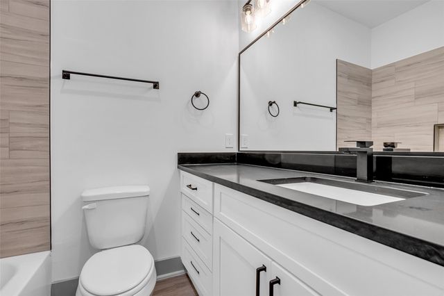 5303 Kindred Garden Lane A, Houston, TX 77091