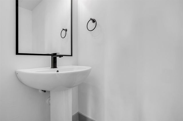 5303 Kindred Garden Lane A, Houston, TX 77091