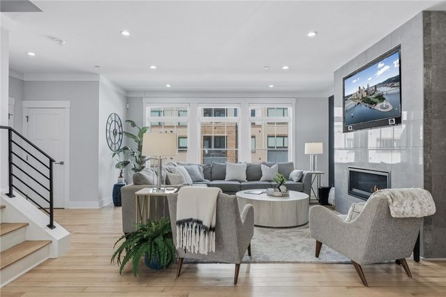 2034 Waterfront Place, Downtown Pgh, PA 15222