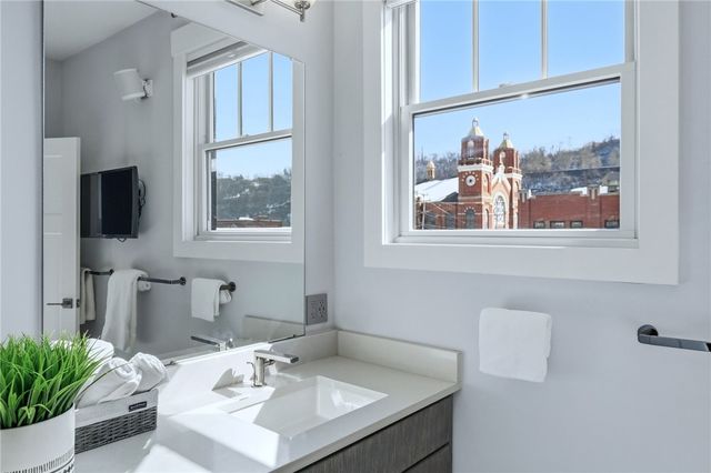 2034 Waterfront Place, Downtown Pgh, PA 15222