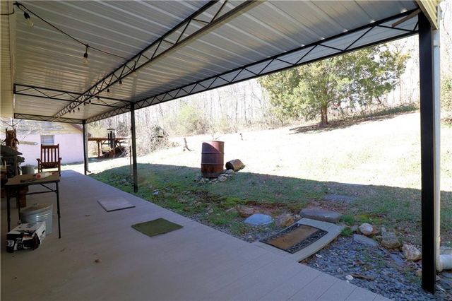 70 N Bellview Road, Aragon, GA 30104