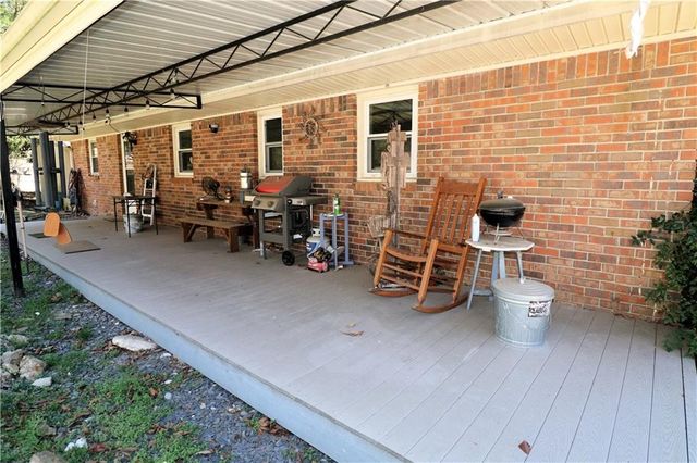 70 N Bellview Road, Aragon, GA 30104