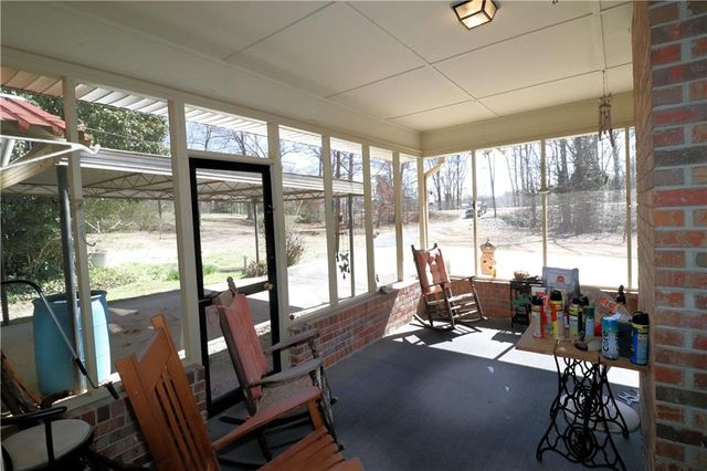 70 N Bellview Road, Aragon, GA 30104