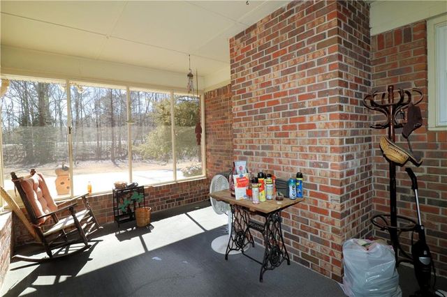 70 N Bellview Road, Aragon, GA 30104