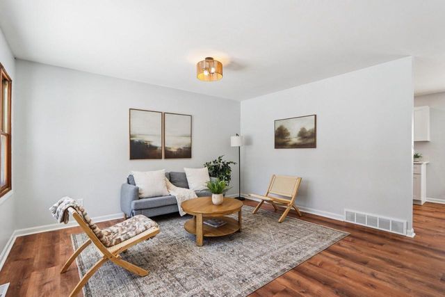 2803 Tilden AVENUE, Delavan, WI 53115