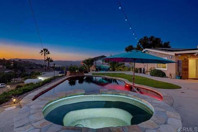 12139 Valhalla Drive, Lakeside, CA 92040